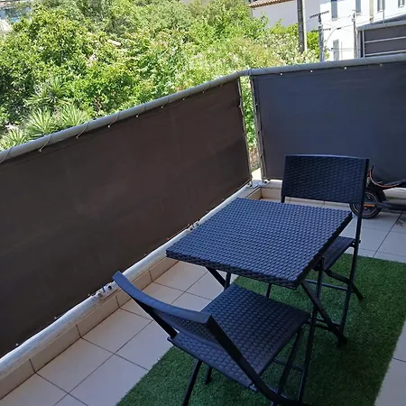 Agreable T2, Avec Terrasse לה סיין סור-מר