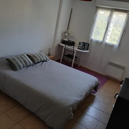 דירה Agreable T2, Avec Terrasse לה סיין סור-מר